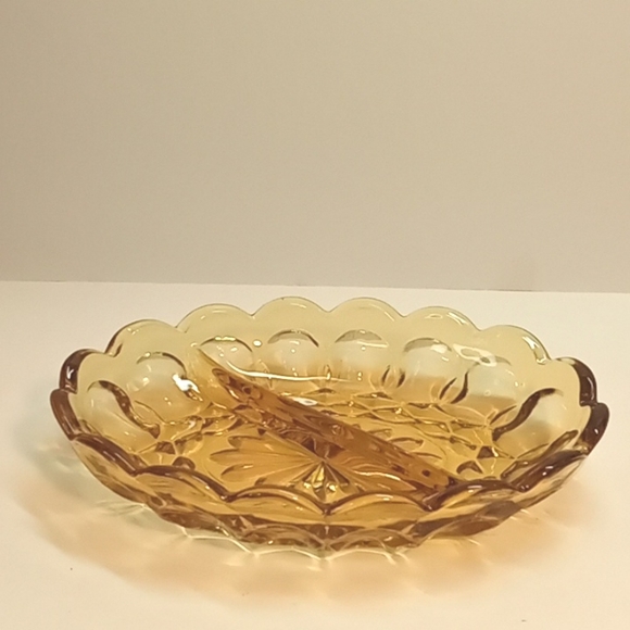 "new item" vintage Indiana Glass amber yellow starburst 2 section bowl. No flaws - Picture 3 of 7